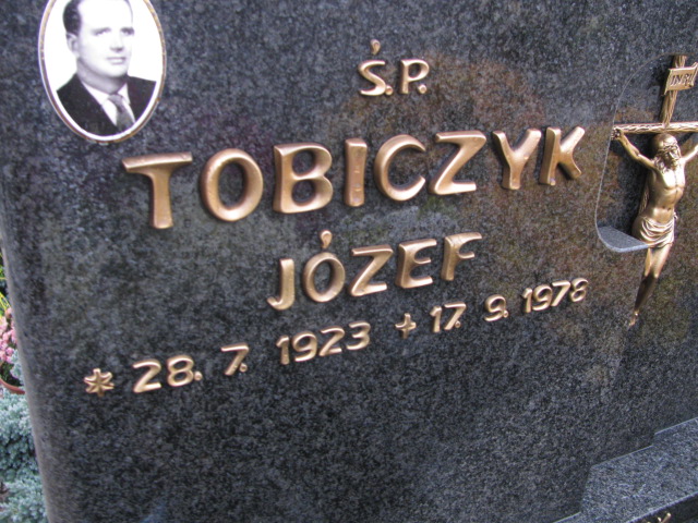 Józef Tobiczyk 1923 Osiek - Grobonet - Wyszukiwarka osób pochowanych