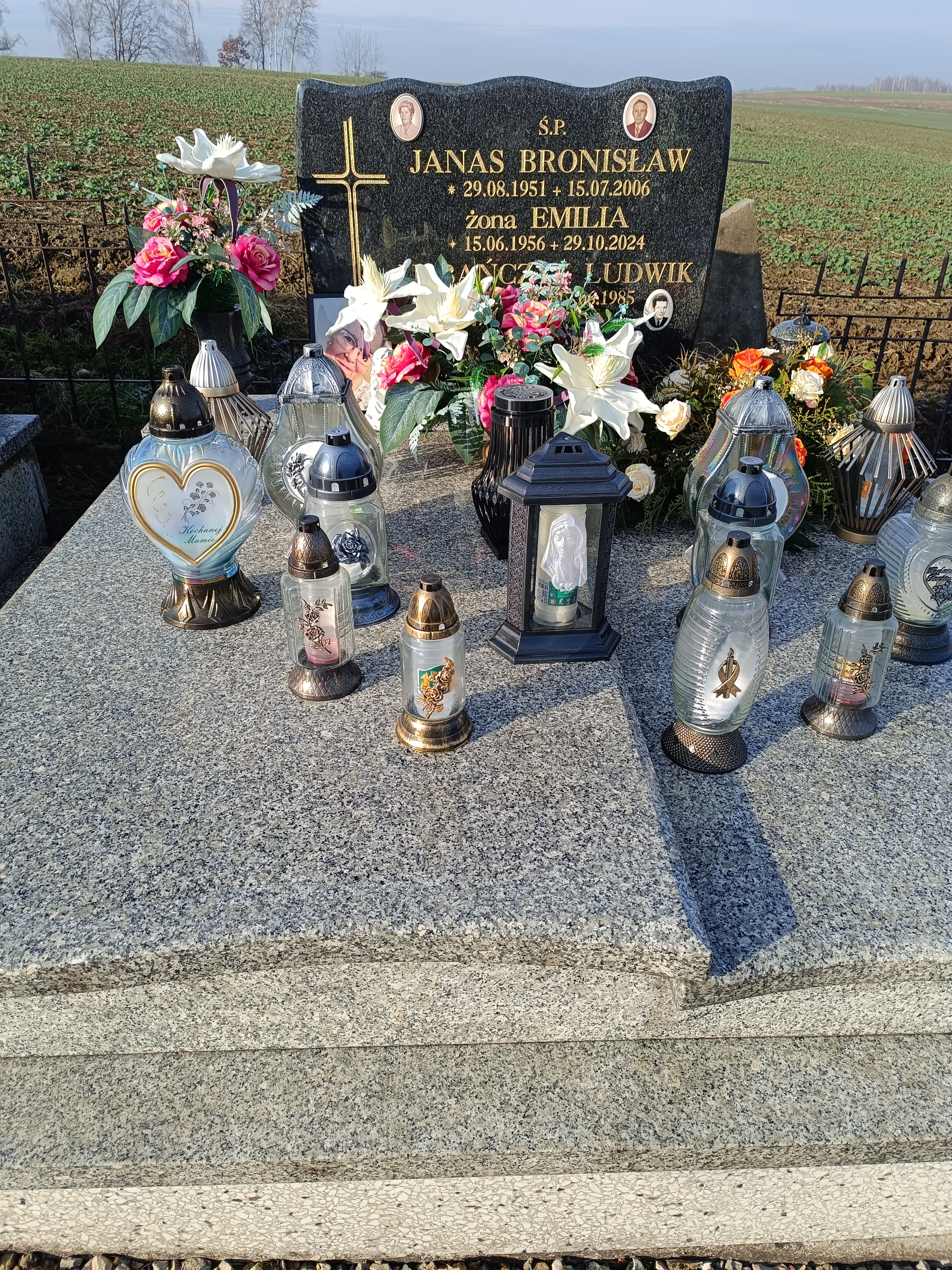 Helena Urbańczyk 1920 Osiek - Grobonet - Wyszukiwarka osób pochowanych