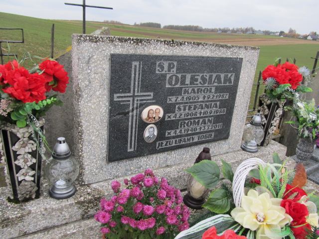 Roman Olesiak 1940 Osiek - Grobonet - Wyszukiwarka osób pochowanych